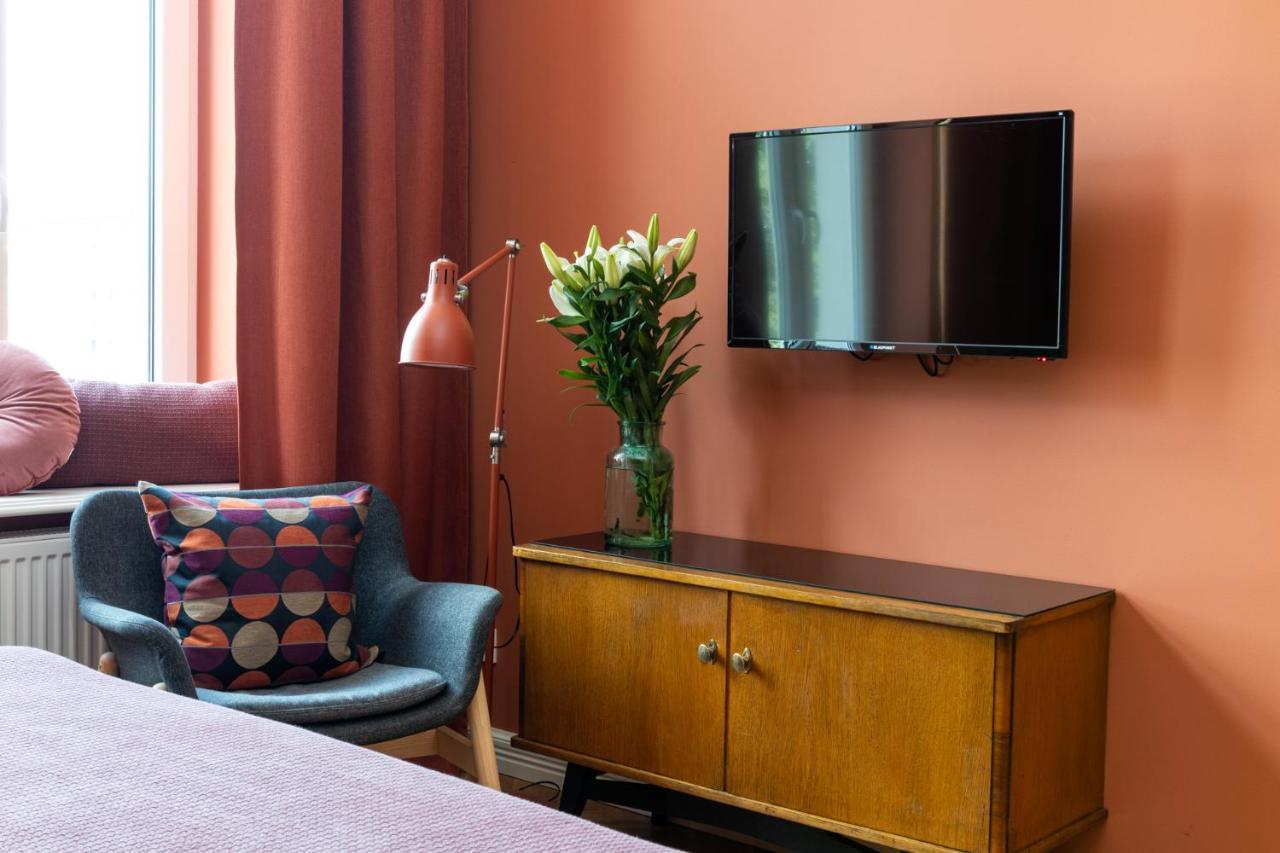 Barbacan Suites - Old Town Apartments - By Upstairs Cracovie Extérieur photo